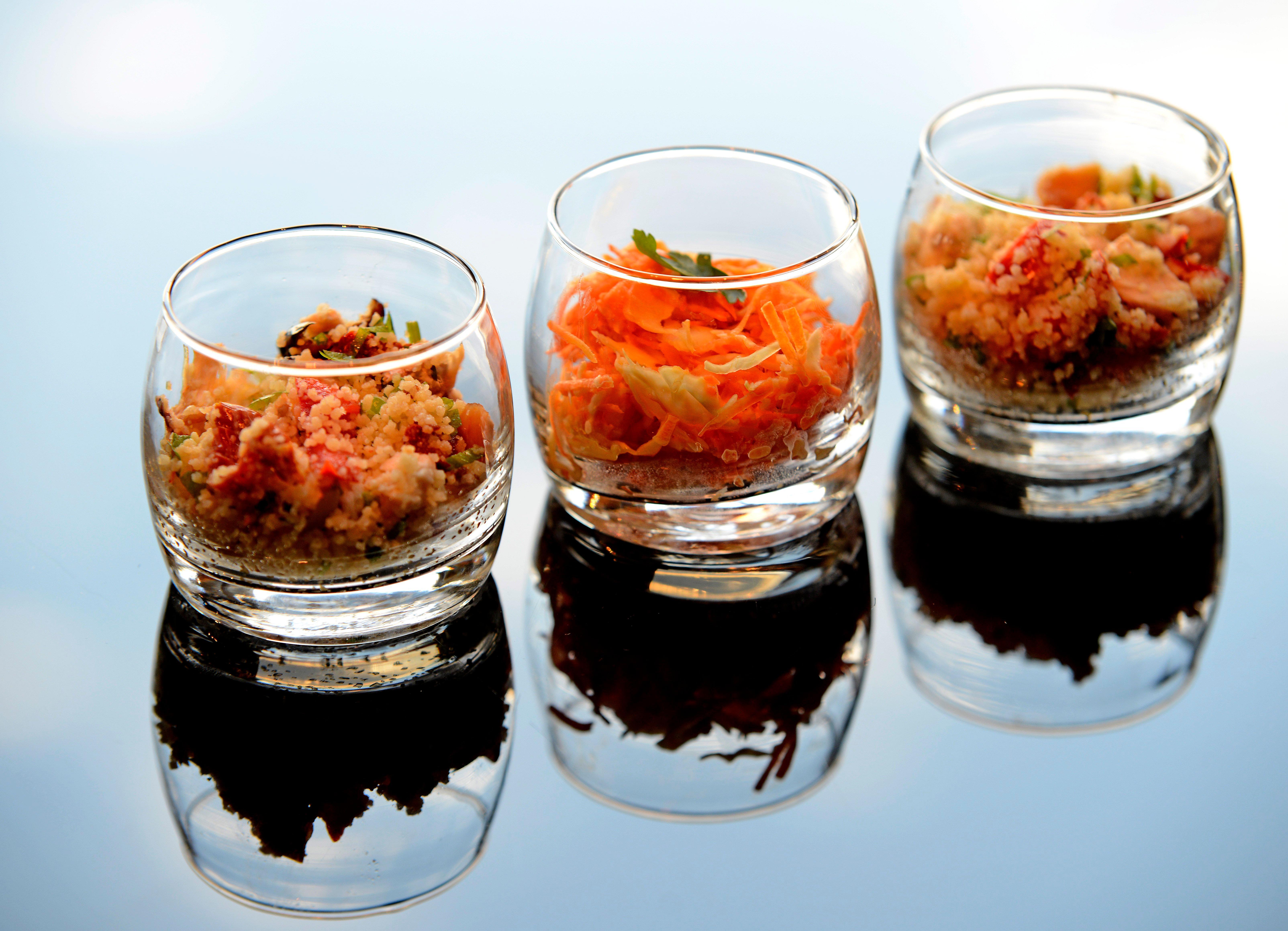 Intercontinental Hotel Bucharest, an IHG Hotel Esterno foto Canapés