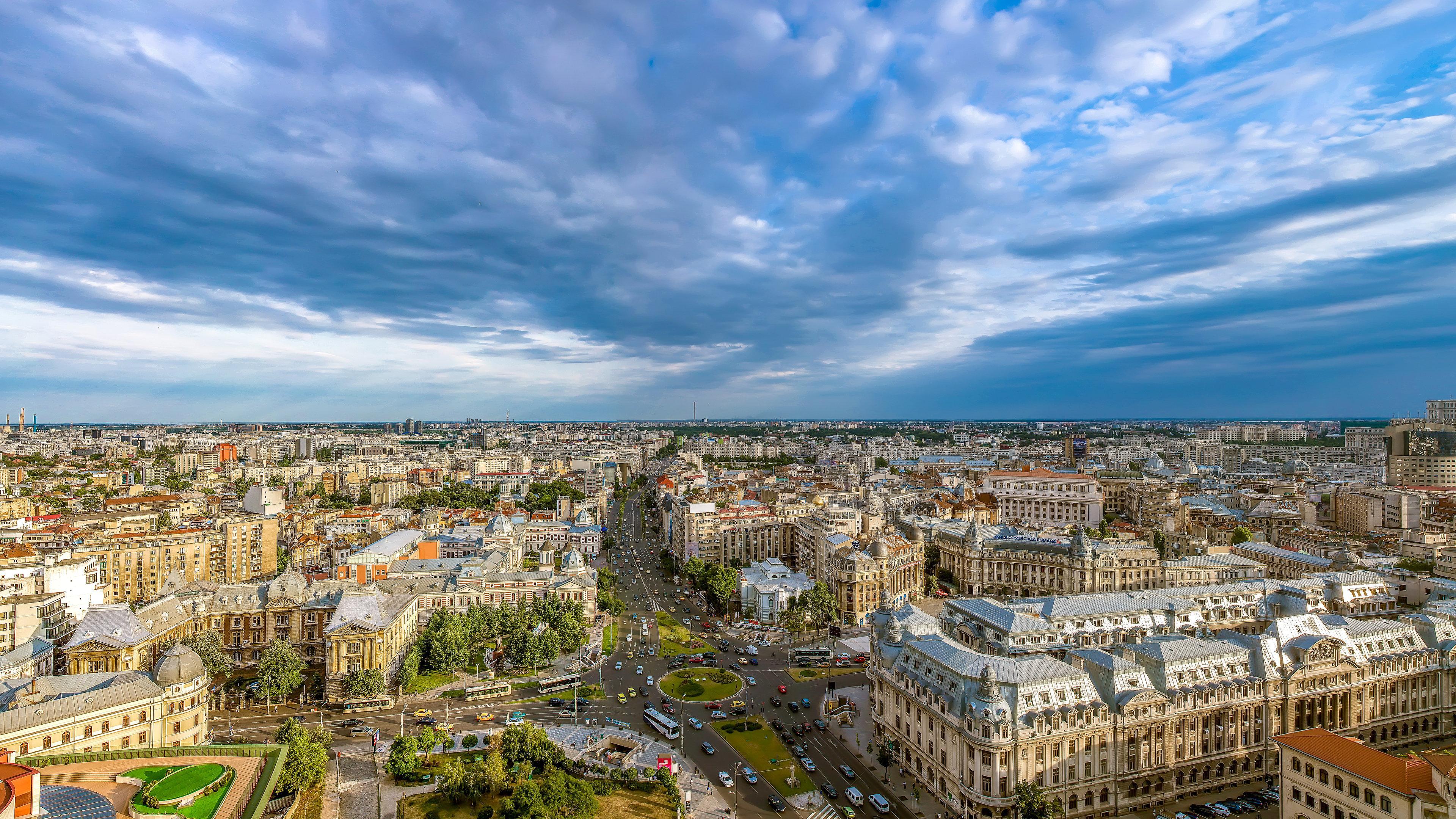 Intercontinental Hotel Bucharest, an IHG Hotel Esterno foto View of the city