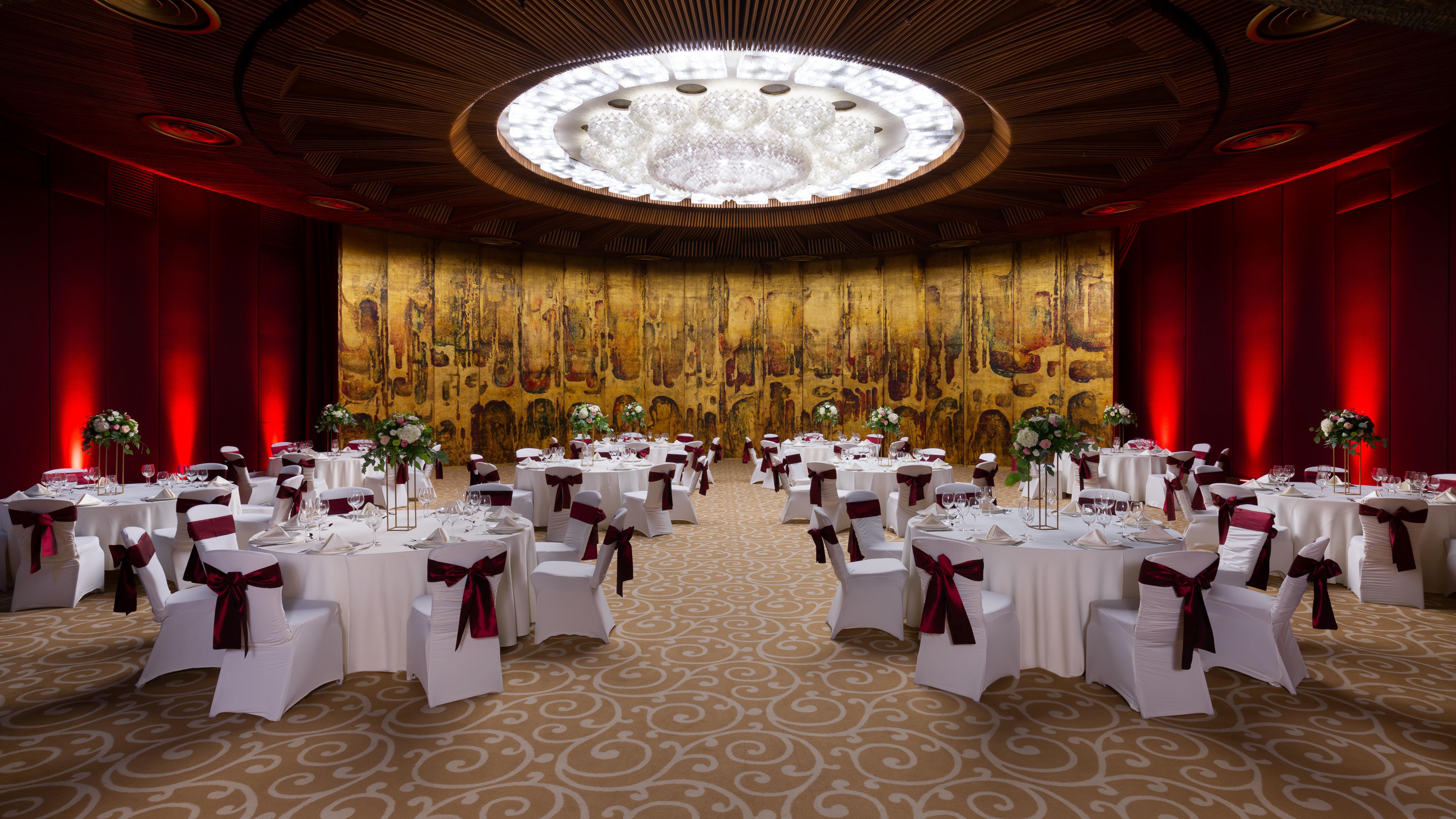 Intercontinental Hotel Bucharest, an IHG Hotel Esterno foto The Great Hall